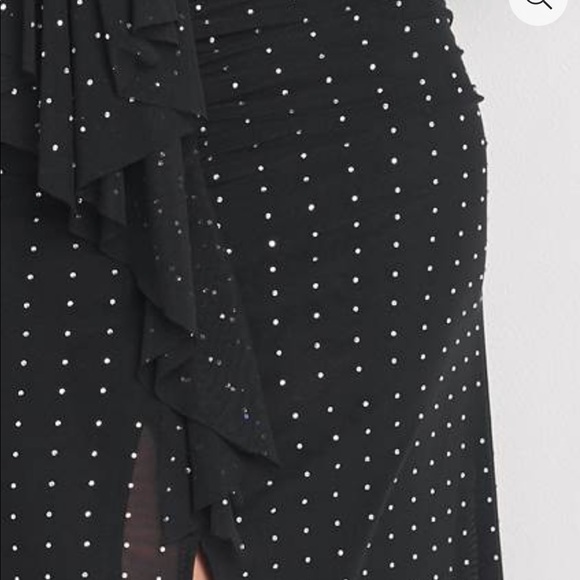 Sold elsewhere High-Low Dress Embellished.  Color ANBK. Size M . Just as new - Picture 4 of 9